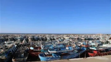 توقف حركة الصيد والملاحة في ميناء البرلس بسبب سوء الأحوال الجوية بكفر الشيخ